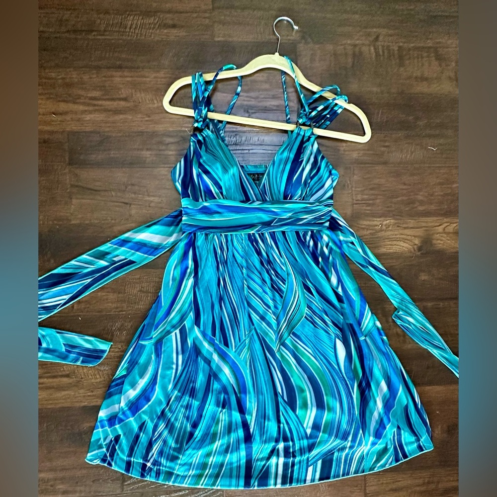 City Triangles Teal & Blue Swirl Midi Dress Y2K retro 13 going on 30 millennial